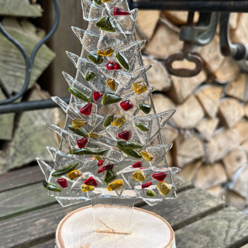 Weihnachtsbaum auf Holz bunt